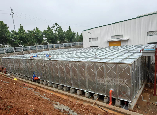 BDF消防水箱.jpg BDF消防水箱.jpg